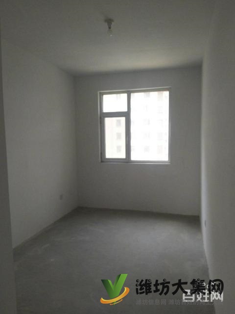 凡尔赛丽都 115平3室2厅 57万 急售急售