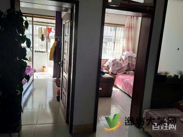 奎文区泰华北 万达近福寿街一楼带院89平3室 精装