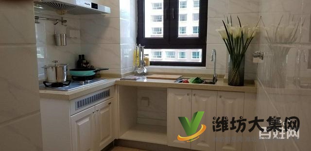 青云国际城，3室2厅2卫大H户型，房主急售急售