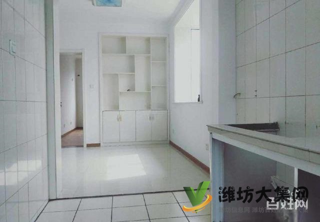 通亭街海龙路高铁站近，三室朝阳，精装修，周边配套齐