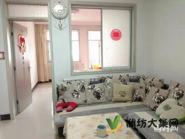 海龙路通亭街近三室单位房无公摊 可以贷款中间楼层干净卫生