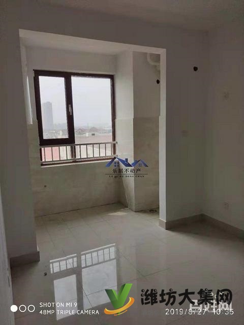 全幅元购物中心 颐和润居9楼 三室南北通透户型 带