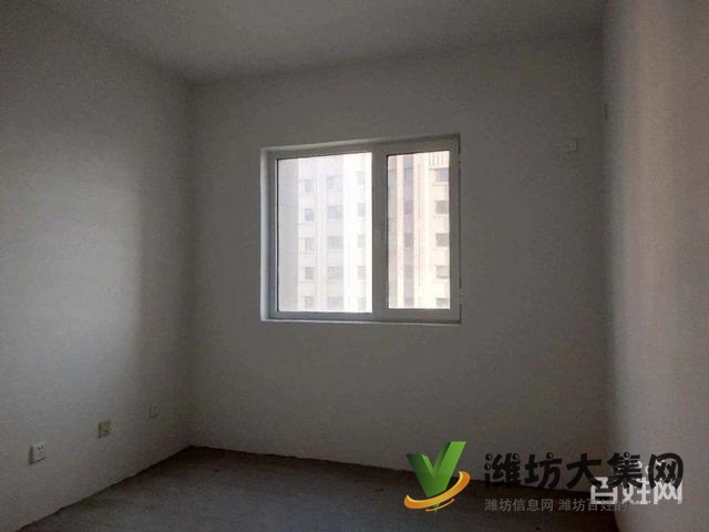 低首付 区政府近 凡尔赛丽都 客厅朝阳 新房未住