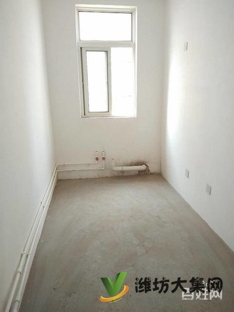 真贱，便宜124平大三室，龙泉太 阳城，送地下室，