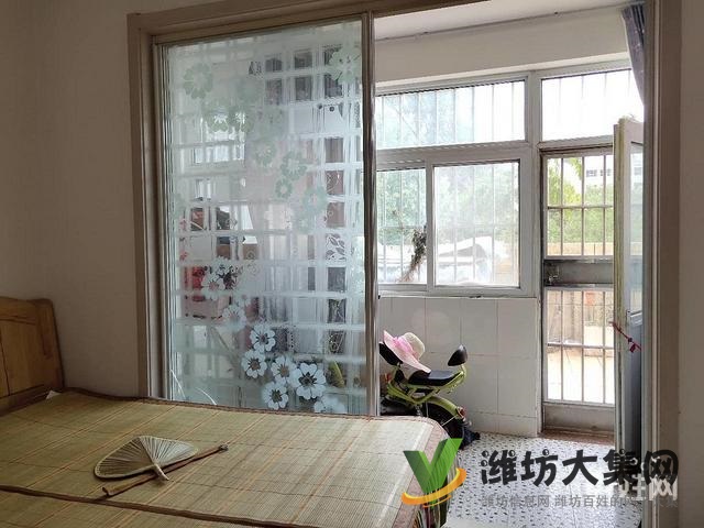 市北区中央世家3楼118平 三室两厅 精装 送30