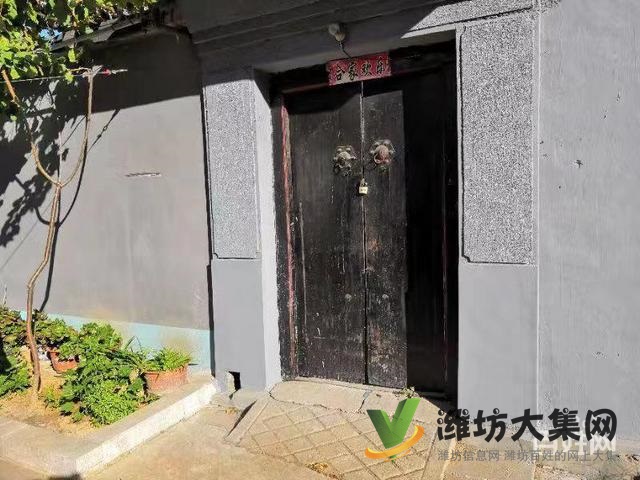 冠华小区1楼带院南开门两室  精装修仅售52万