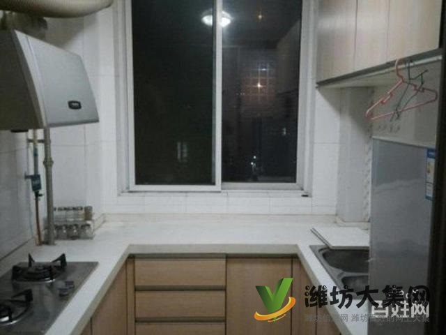 中百圈永安路小学近！多层鸿禧花园108平3室朝精装 出税