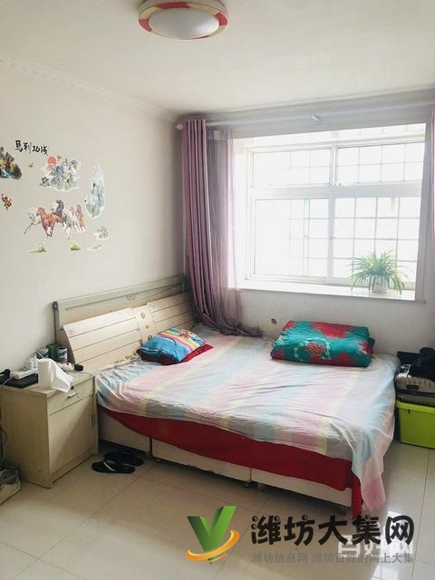 天熙苑  40万！三室精装 mai一层song一层