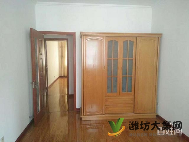 福寿街北关学校近多层3楼122平3室H户型精装无税