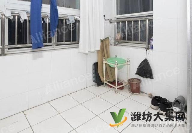 高铁新城近大小区 理想华庭 楼上楼下首付2万