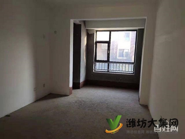 青云郡三室两厅好房，毛培房给你更大的装修空间，