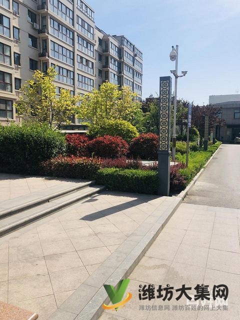 天熙苑  40万！三室精装 mai一层song一层