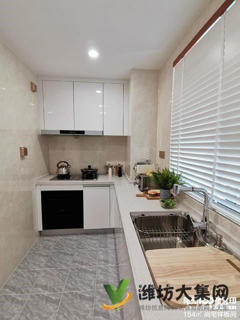 阳光100四室两厅两卫156平划片广文实小