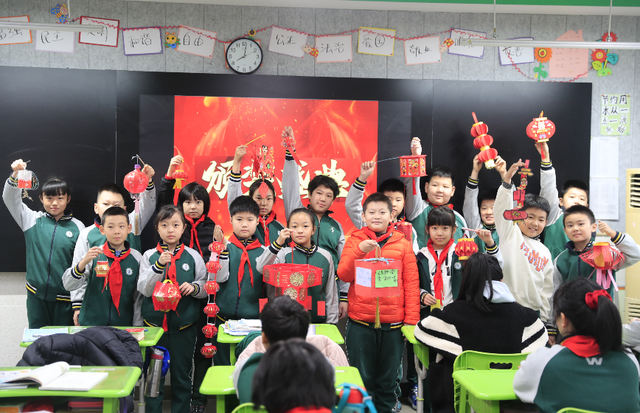 多图直击！潍坊中小学开学啦