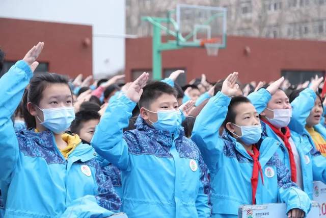 多图直击！潍坊中小学开学啦