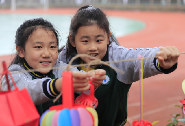 多图直击！潍坊中小学开学啦